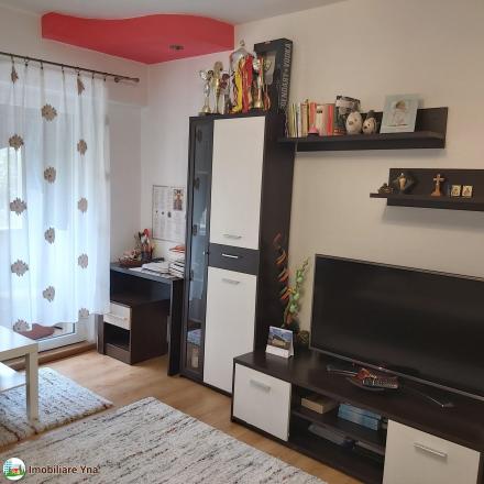 Apartament 2 camere decomandate etaj 1, Zona M16